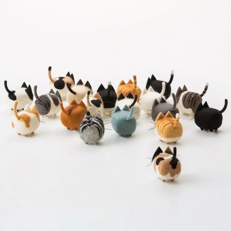 2 pcs Non-finished Accessories Felt Poke DIY No Faceless Dogs Material Package Wool Felt Poked Doll Felt Needles