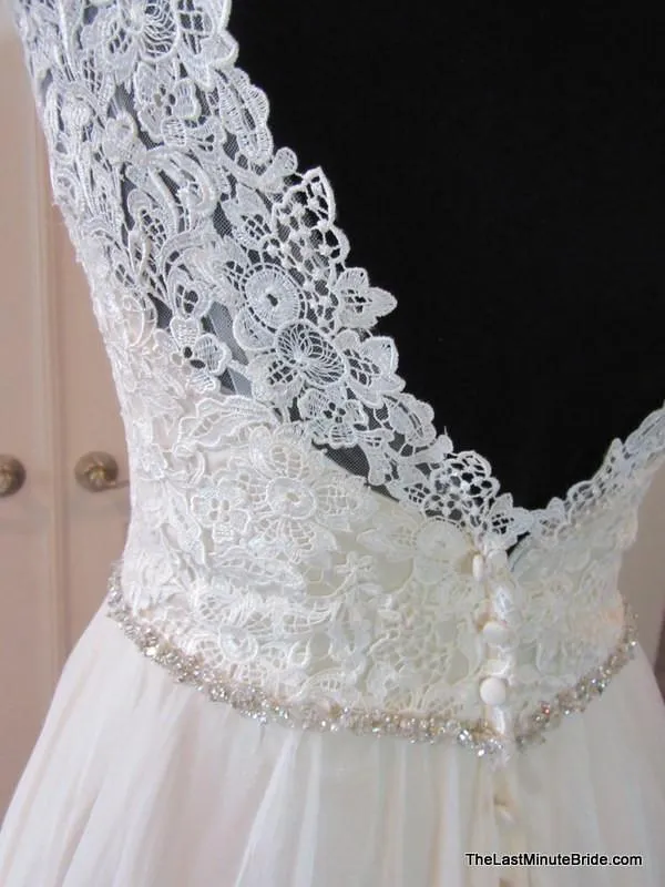 Allure Bridals 9205 size 12 sold out