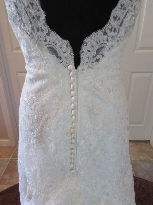 Allure Bridals 9208