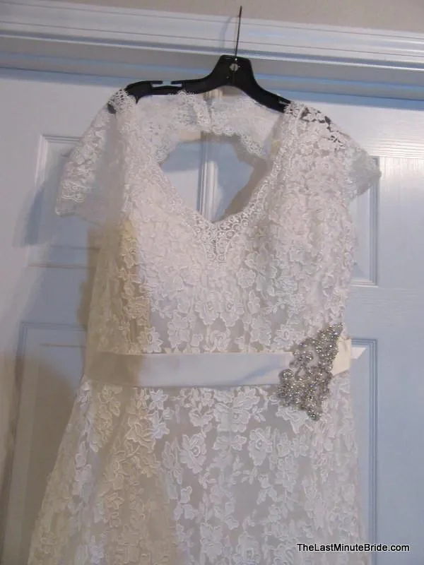 Allure Bridals W330