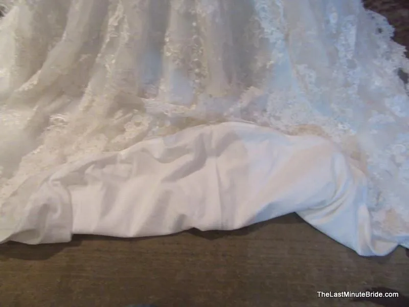 Allure Bridals W331