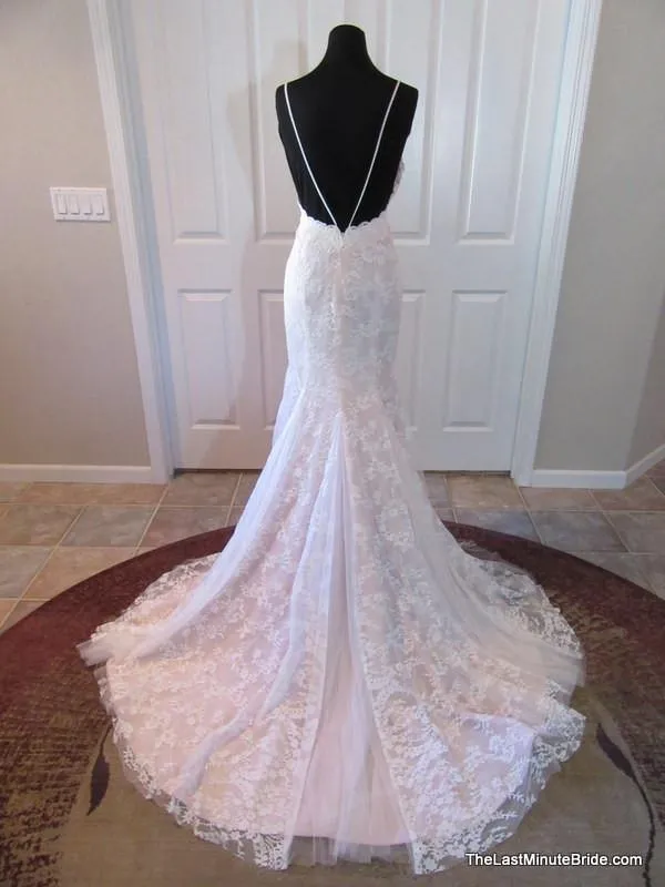 Alvina Valenta Ti Adora 7510