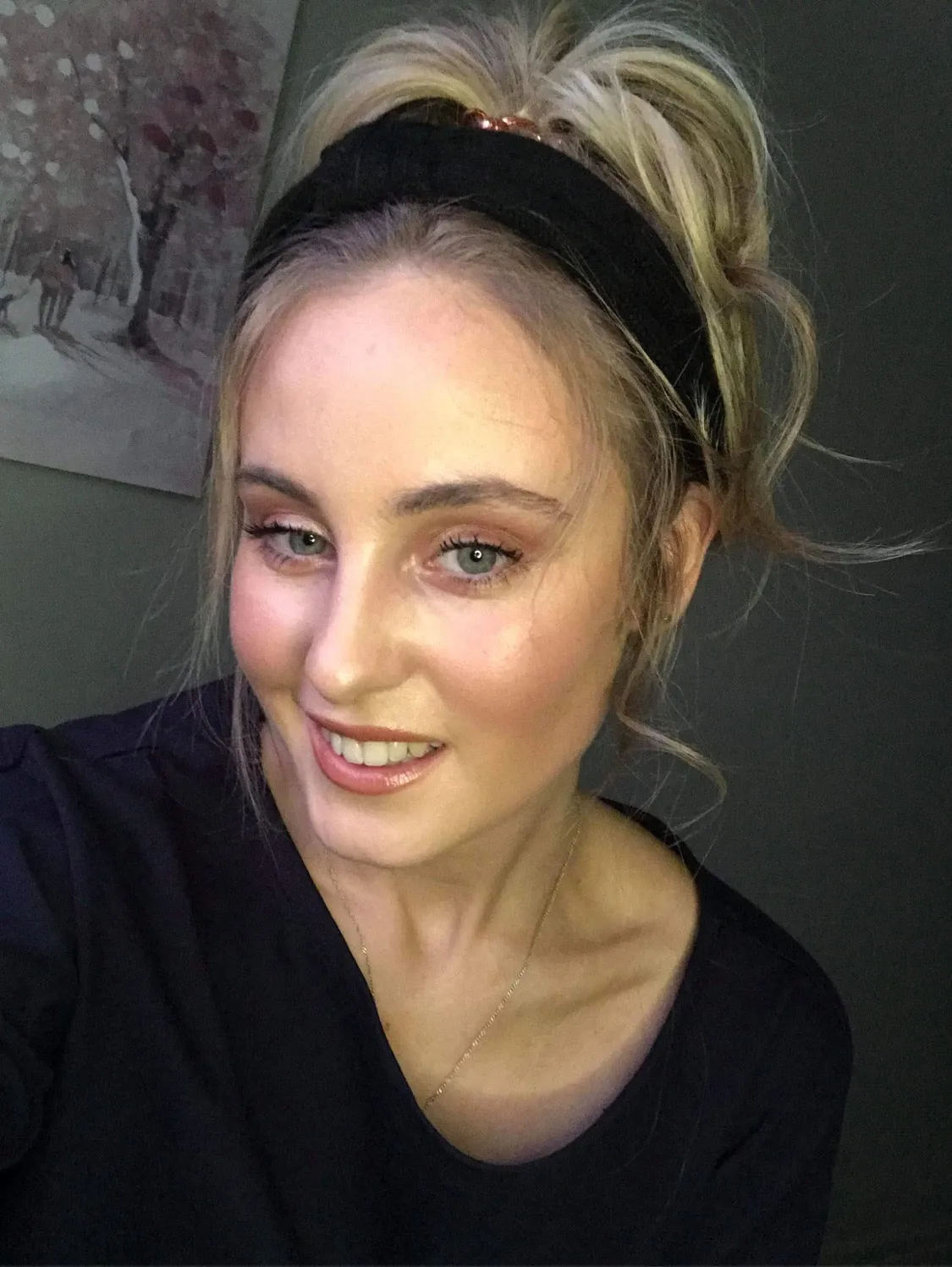 Black knot headband