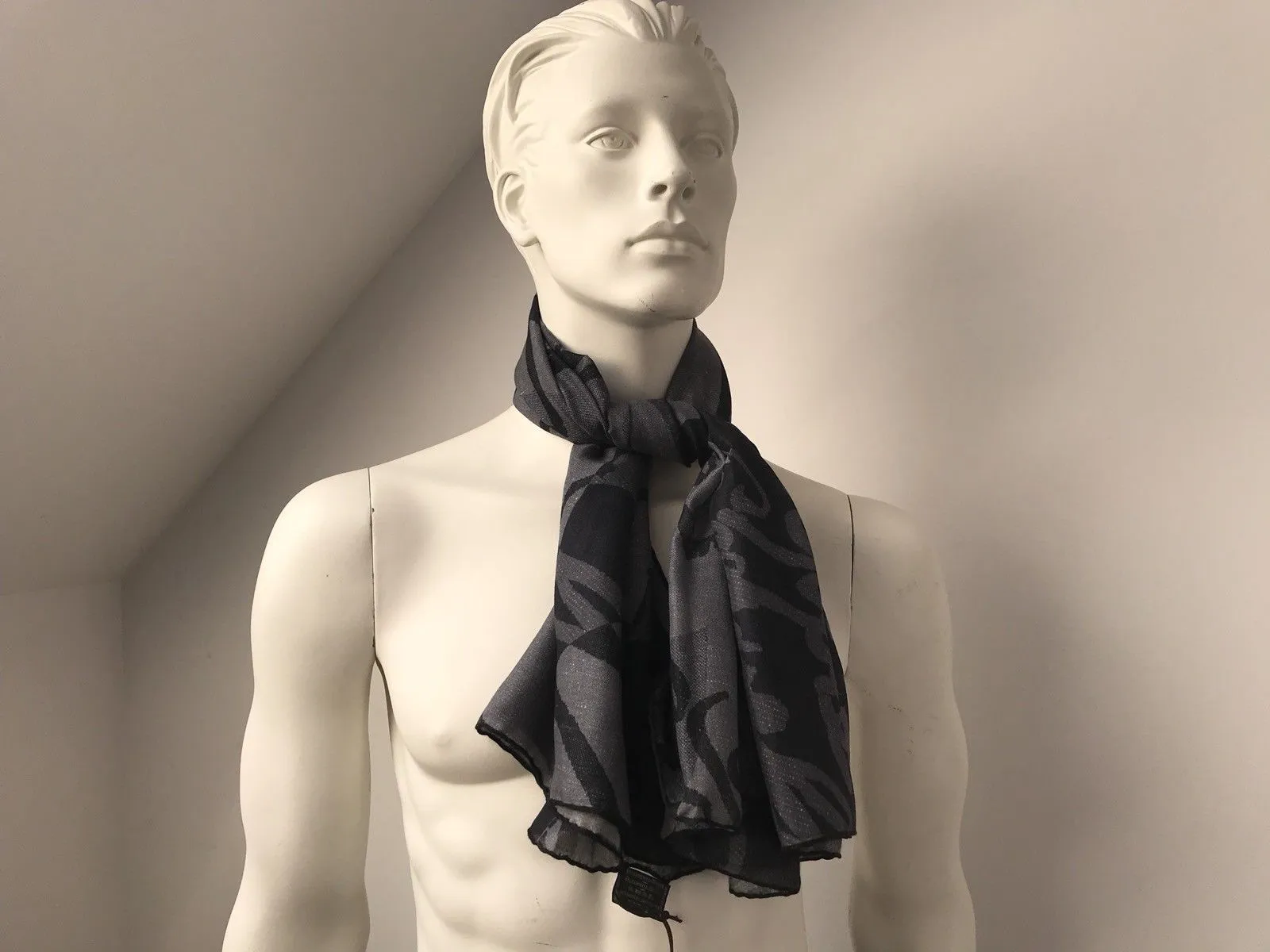 Cashmere & Silk Scritto Scarf
