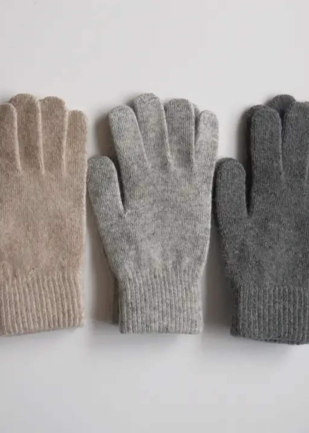 ELMNTL Wool Gloves in Burgundy