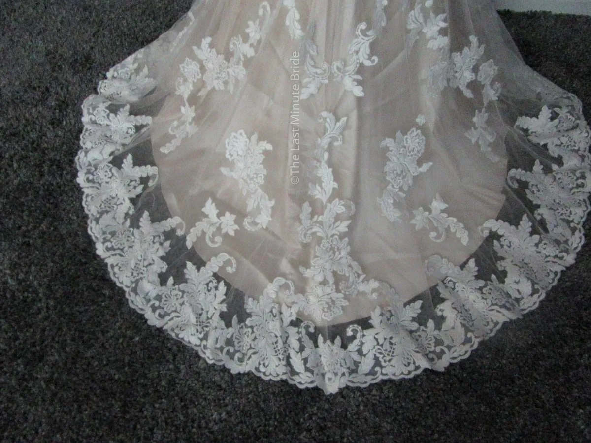 Enzoani Beautiful BT17-8