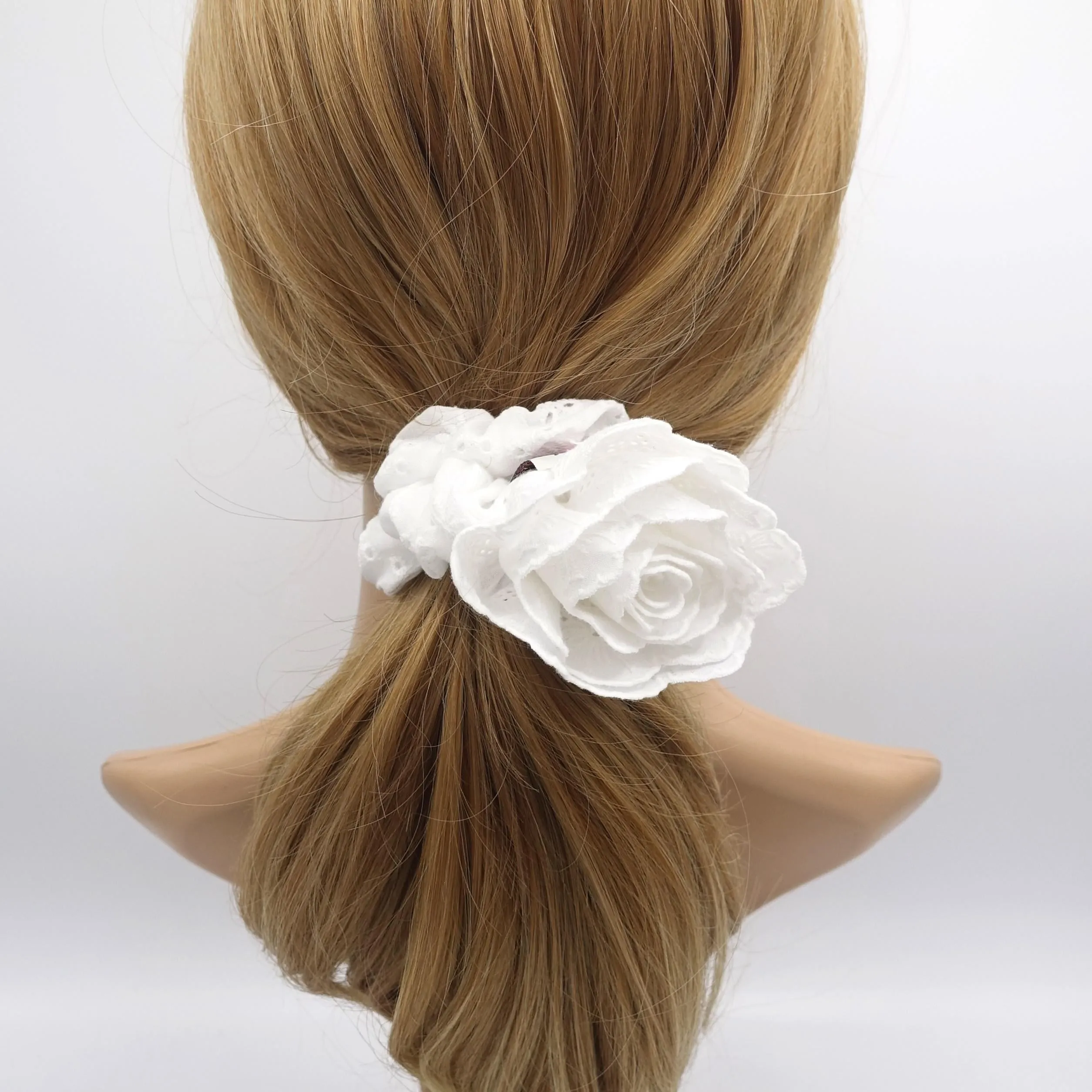 flower scrunchies, floral scrunchies, bloom scrunchies for women