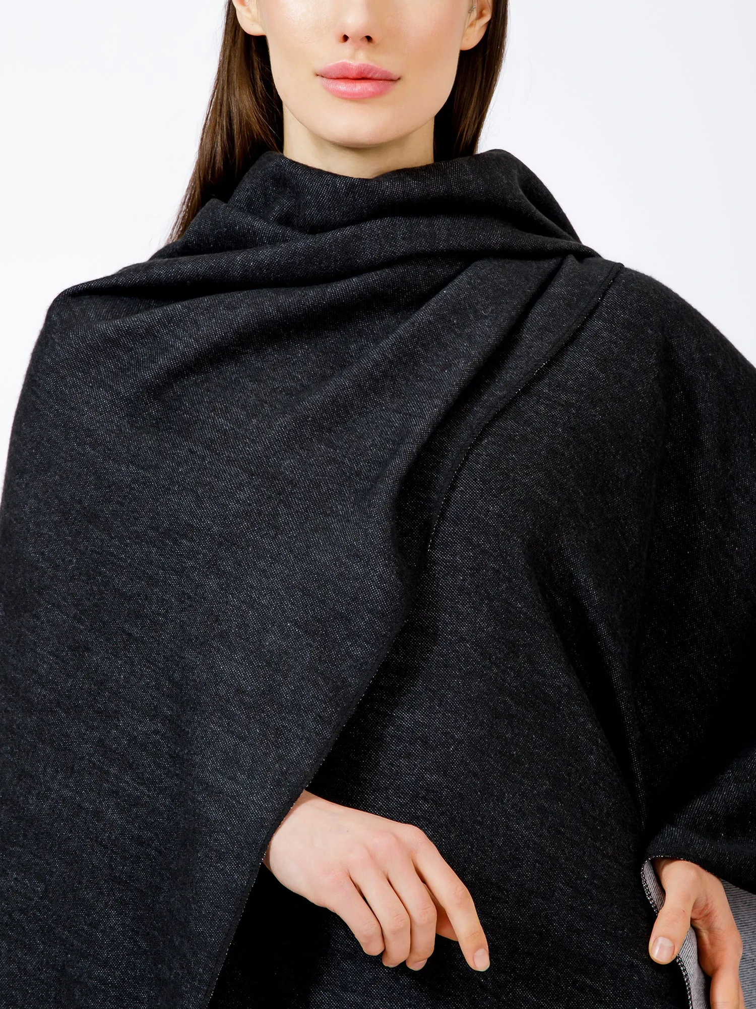 FREESTYLE FRINGED WRAP CAPE, BLACK