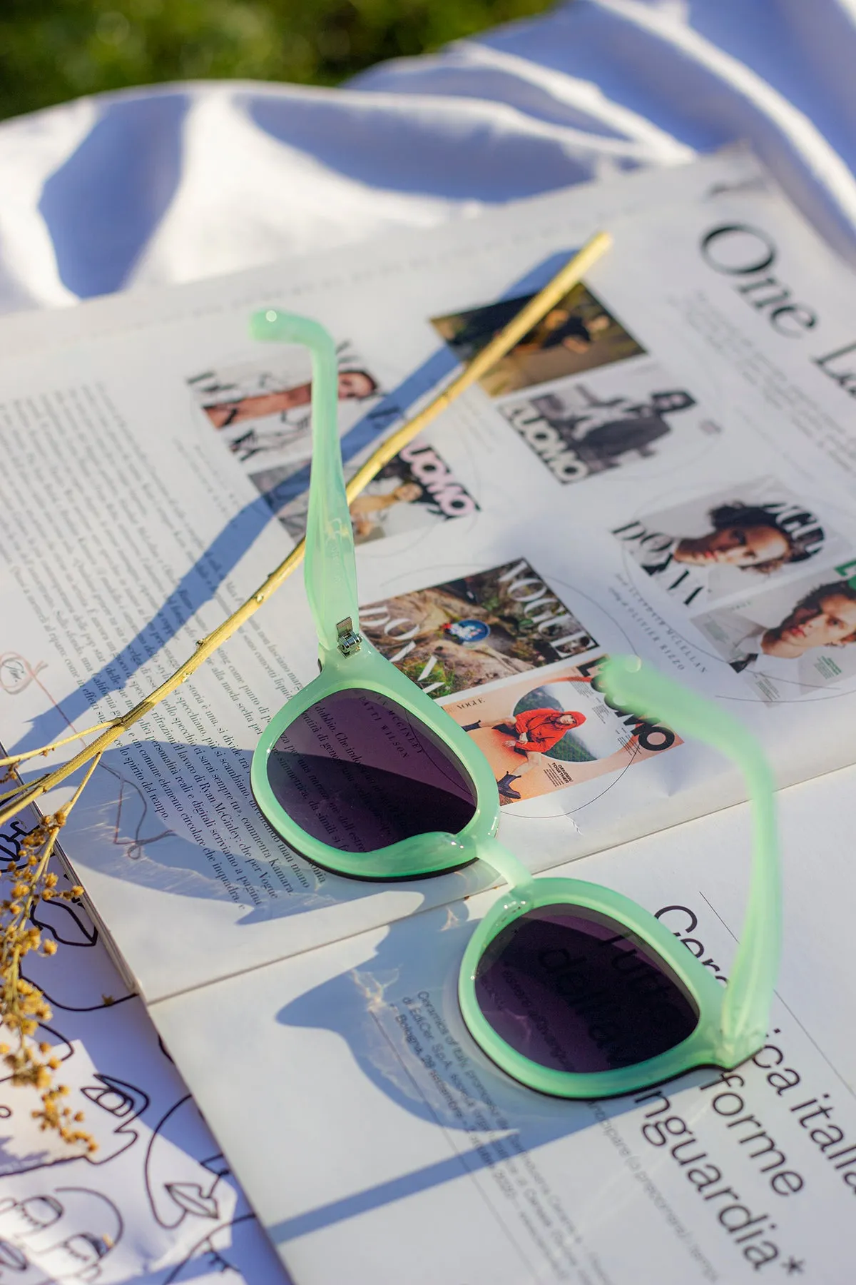 Front Lens Rounded Sunglasses