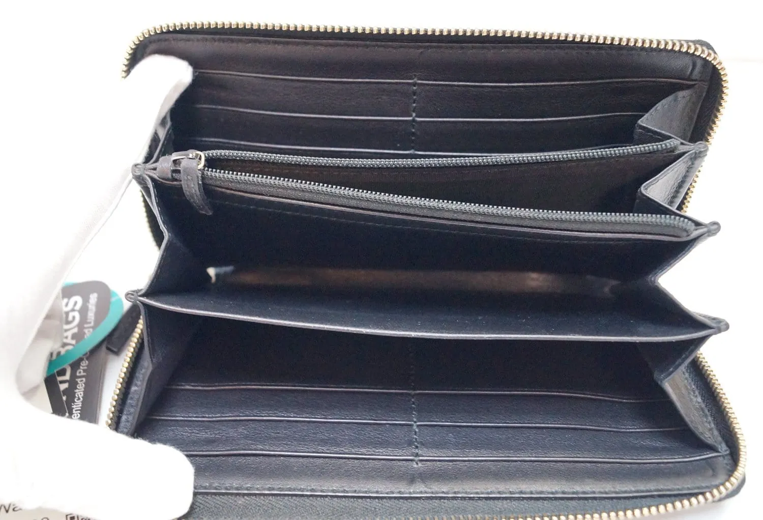 GUCCI GG Guccissima Leather Black Long Wallet