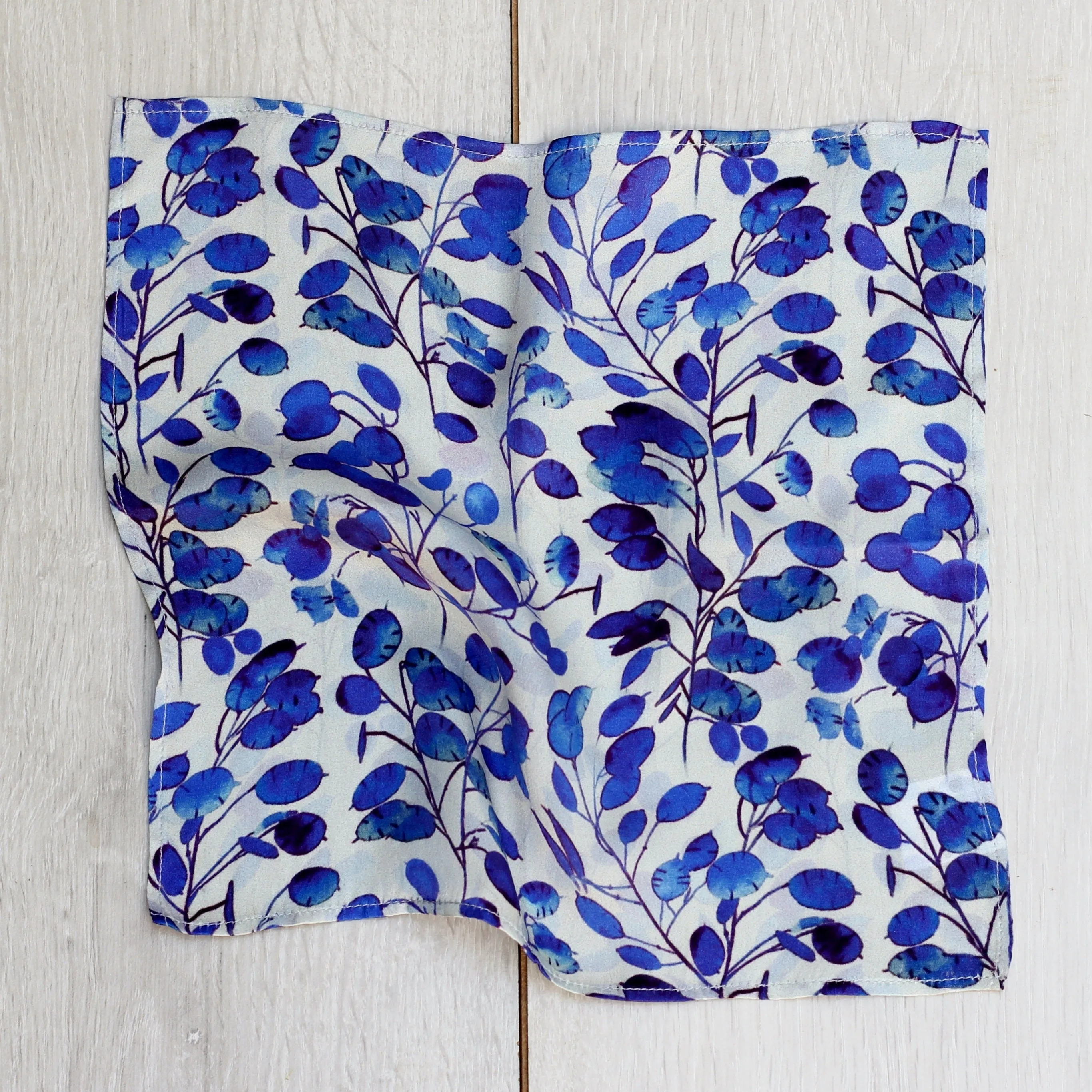 Hand painted silk tie Honesty