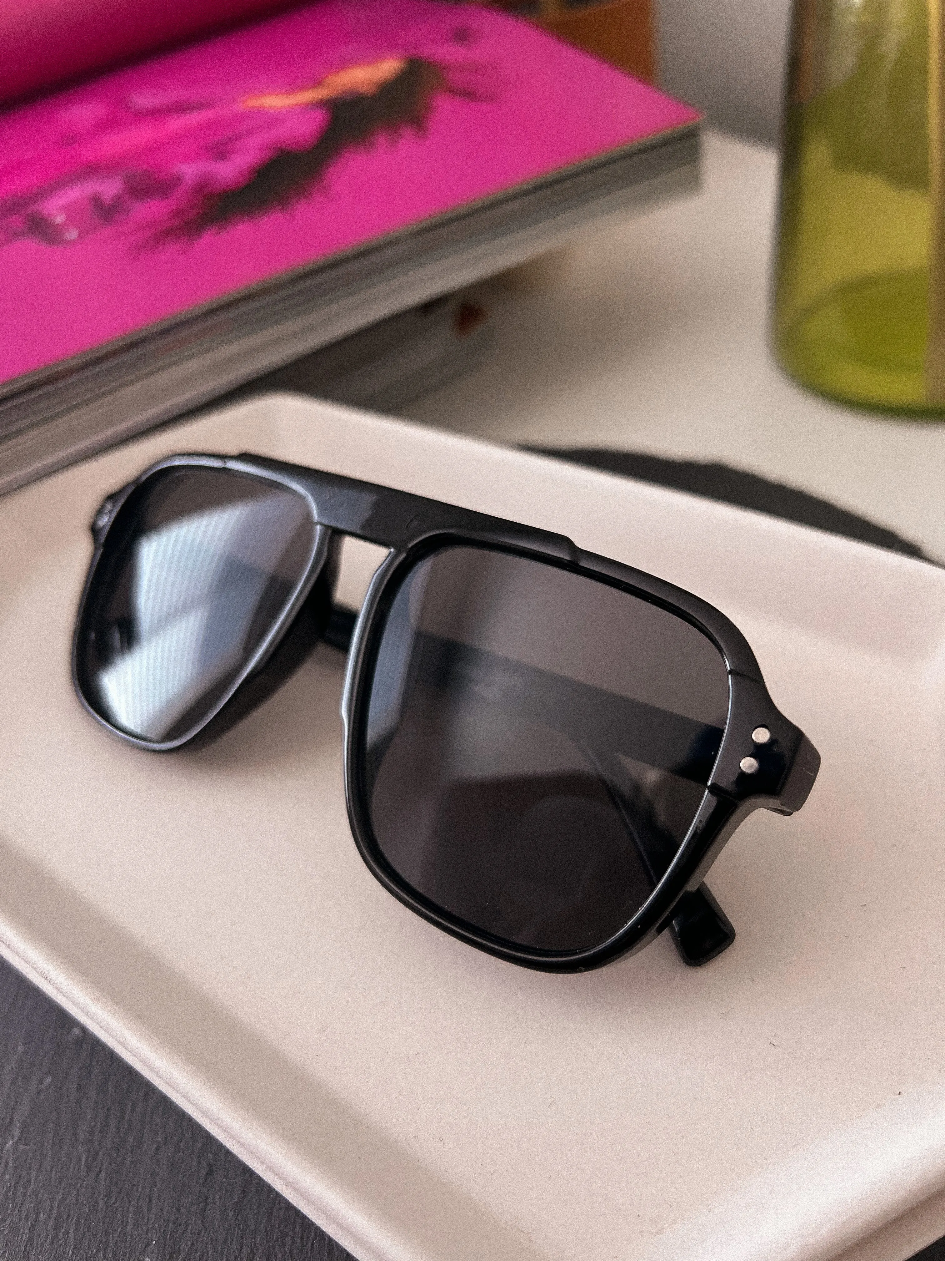 heartless aviator sunglasses *BLACK*