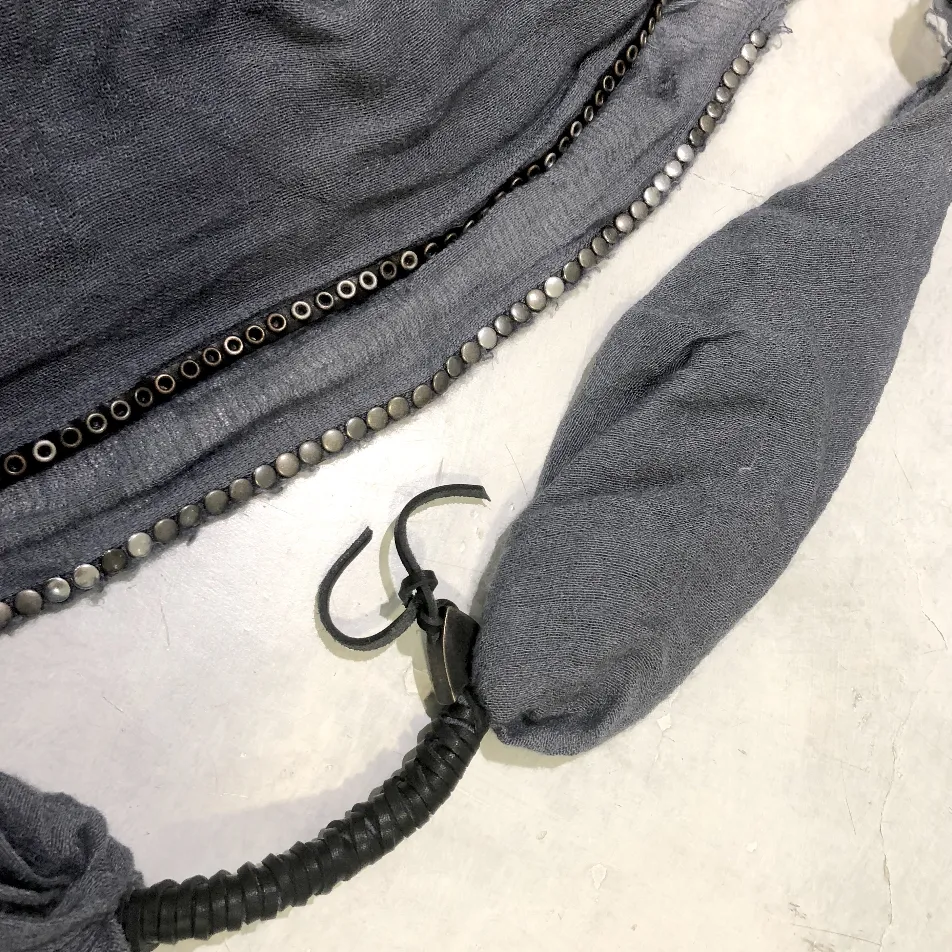 HTC Swashy Scarf