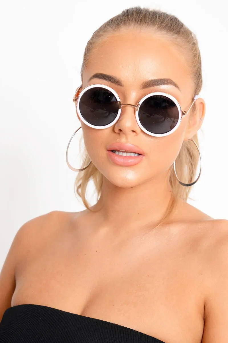 Lilac Frame Round Sunglasses - Emonie