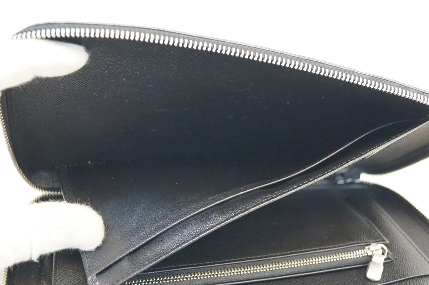 LOUIS VUITTON Atol Taiga Leather Travel Case Organizer - Last Call