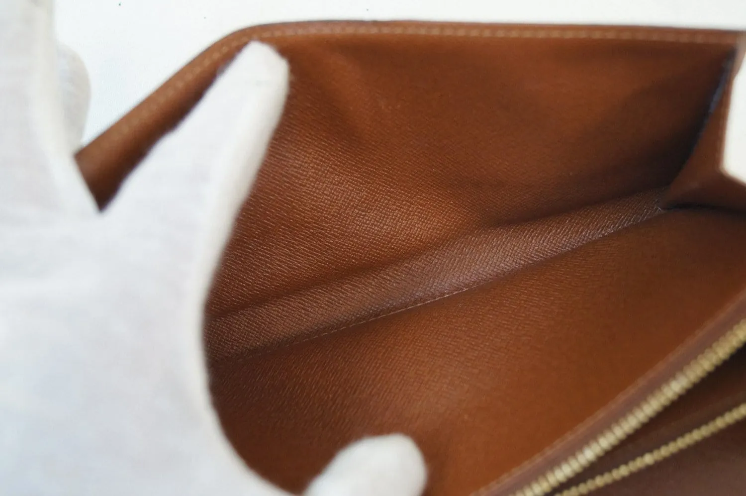LOUIS VUITTON Monogram Sarah Long Wallet