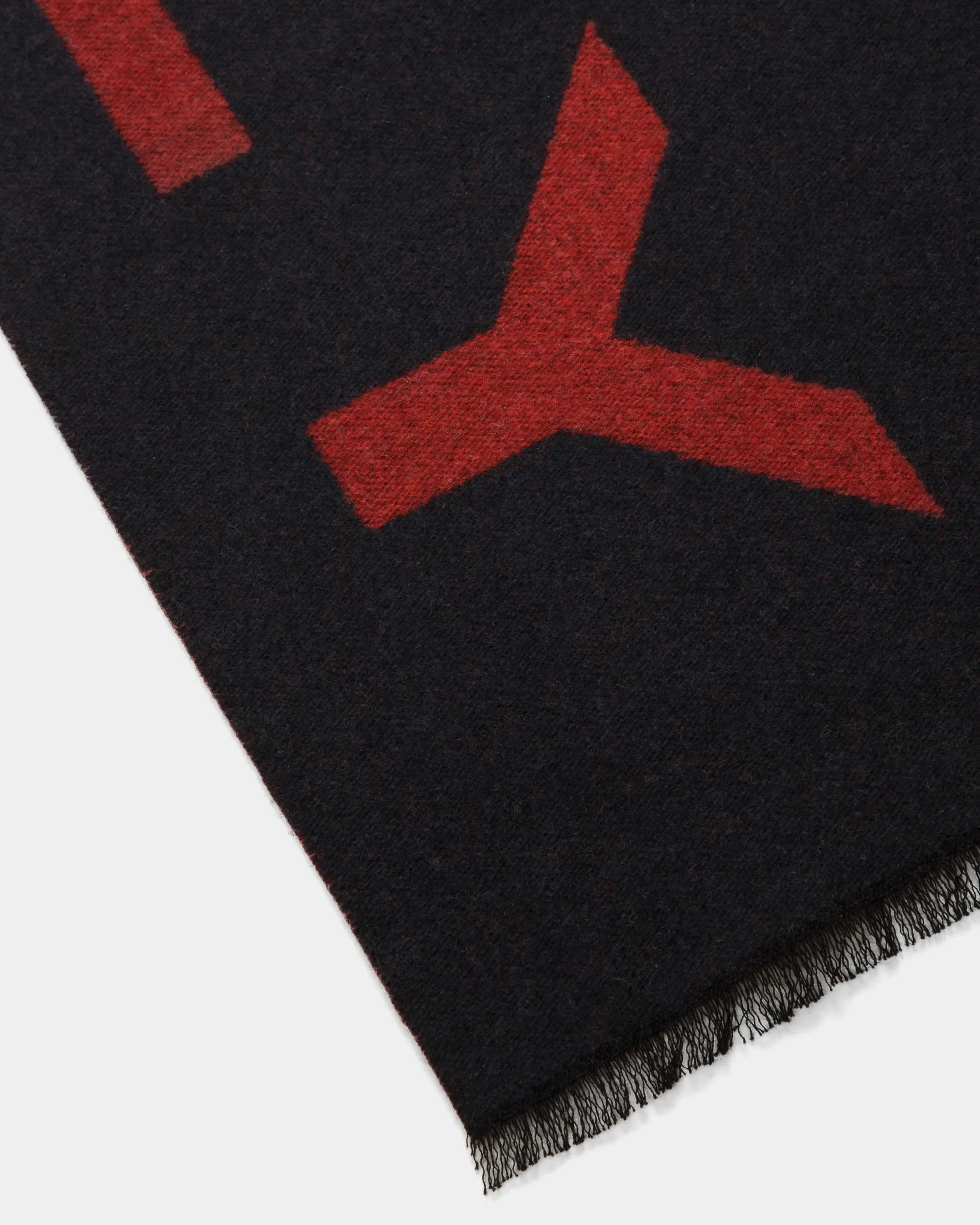 M7BA558F - Scarf