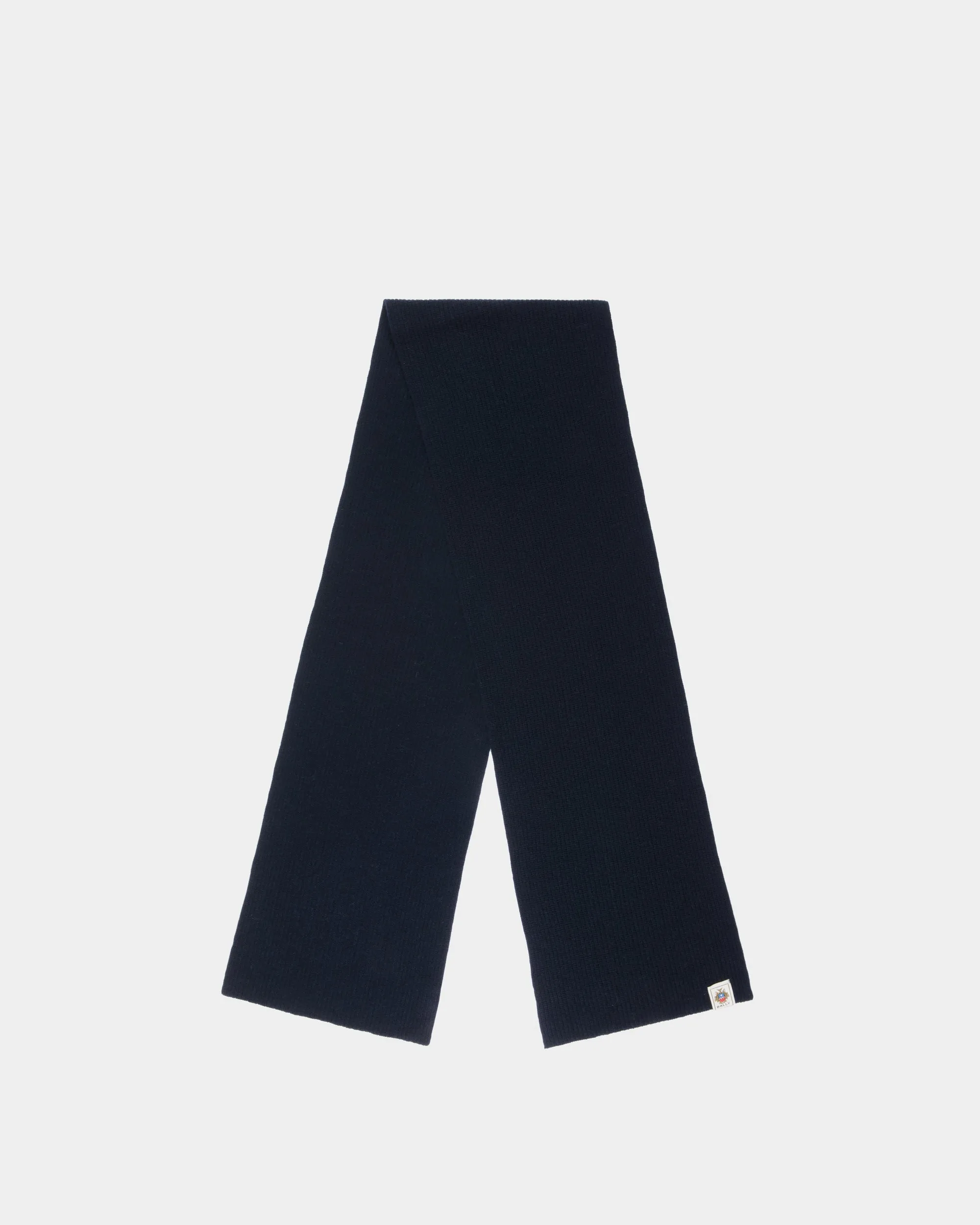M7BA598K - Scarf