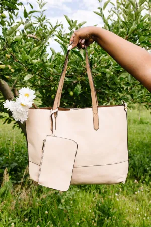 Maximum Capacity Tote In Bisque