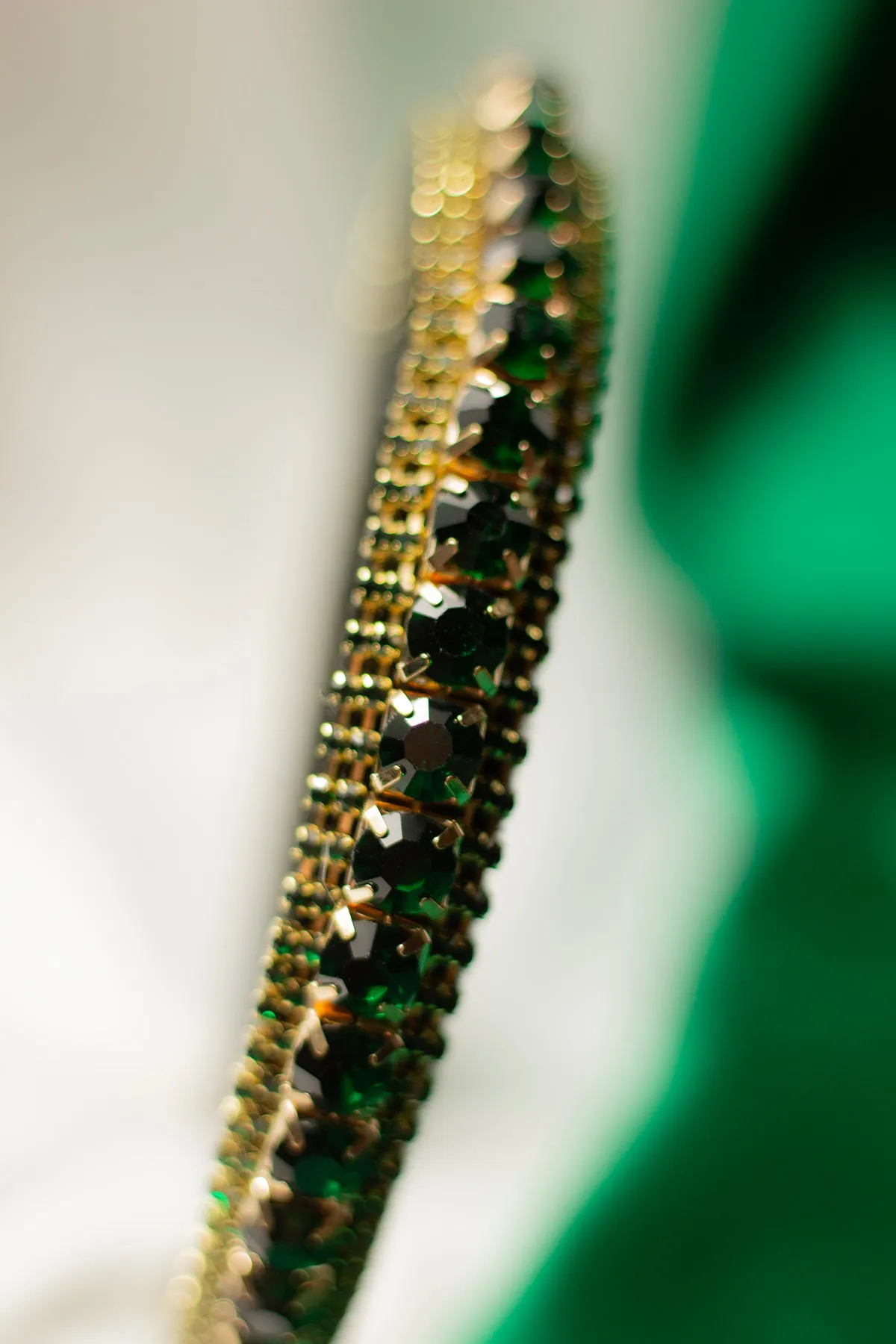 Narrow Gem Top Square Diamante Headband