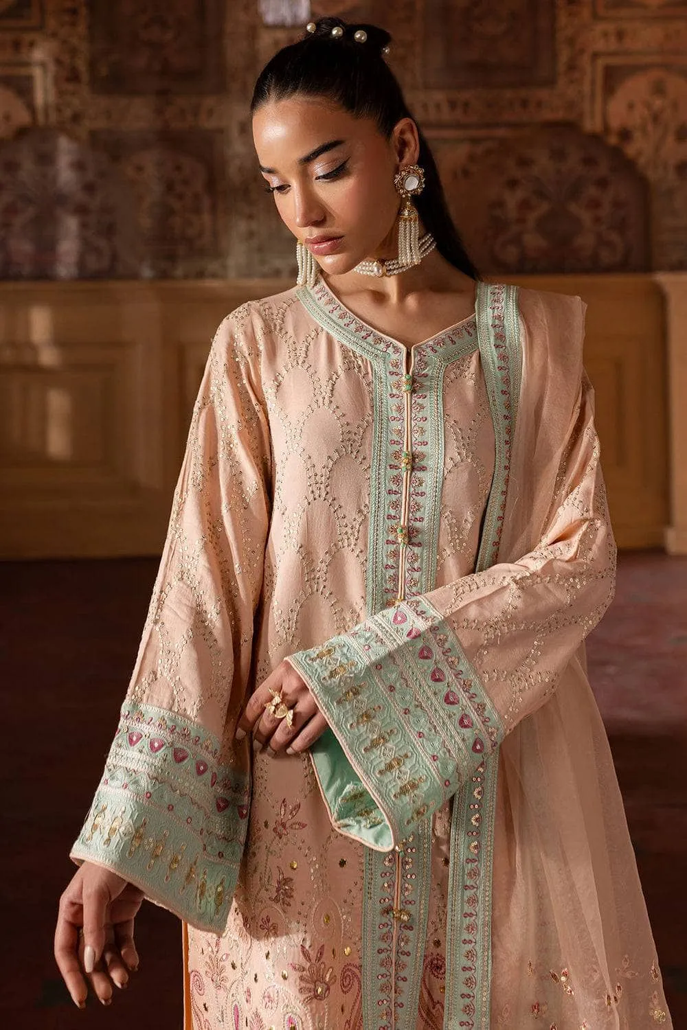 Nureh Nur Mahal Silk Edit
