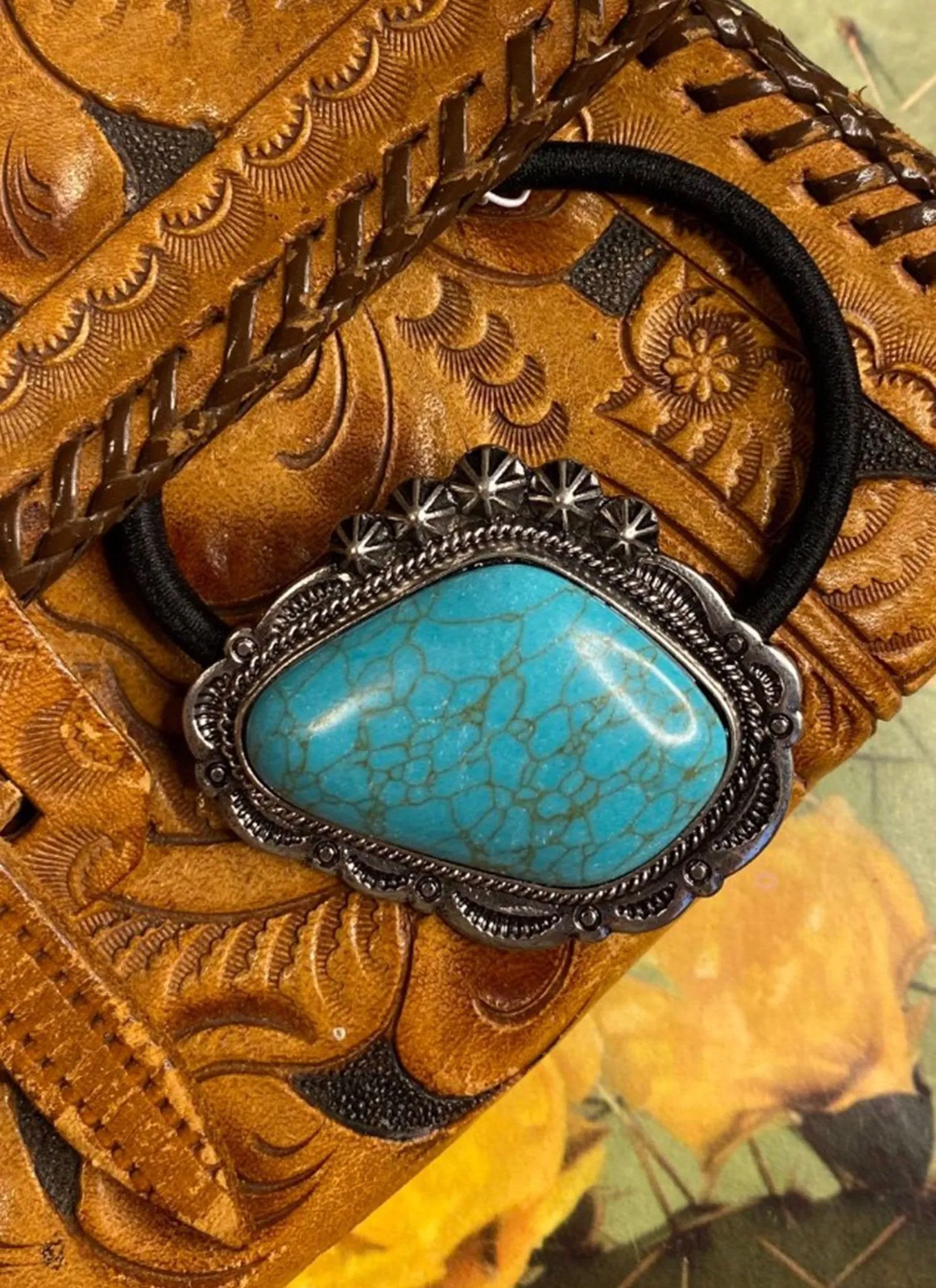 On Trend Western Hair Tie