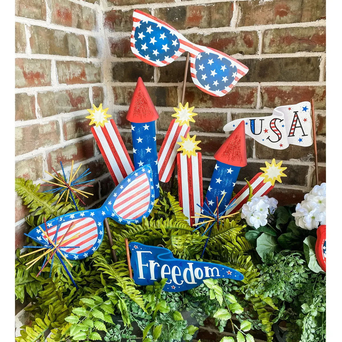 Patriotic Sunglasses Stake