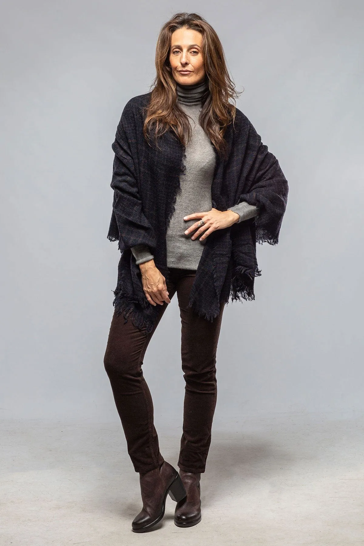 Perry Plaid Scarf In Navy