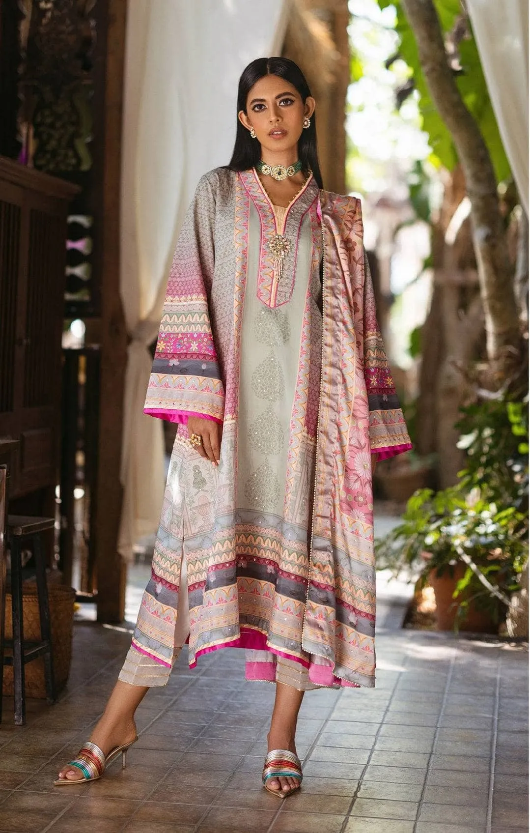 Restocked/Mushq Silk Luxury/Taffy