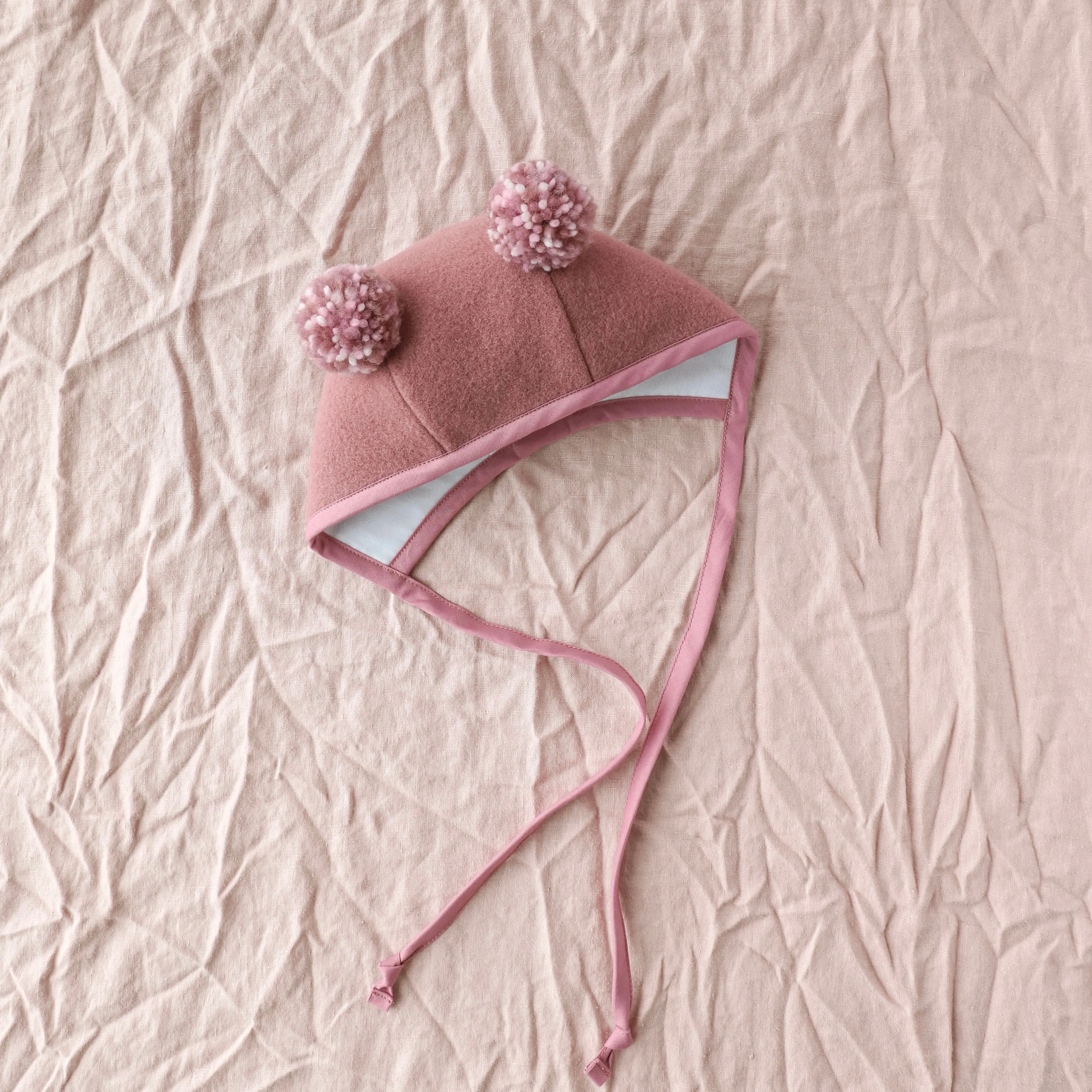 Rose Double Pom Bonnet