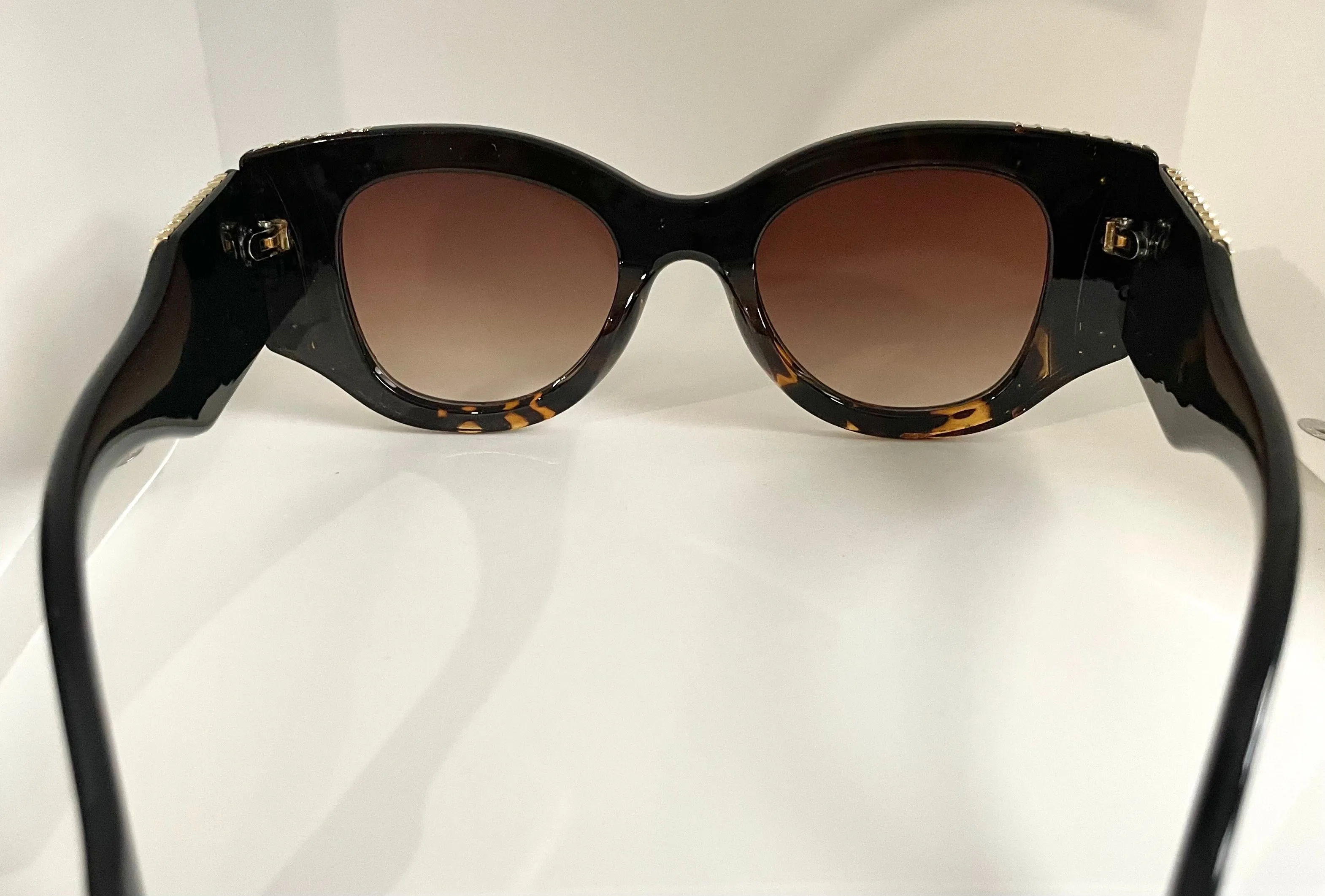 Round Eyewear