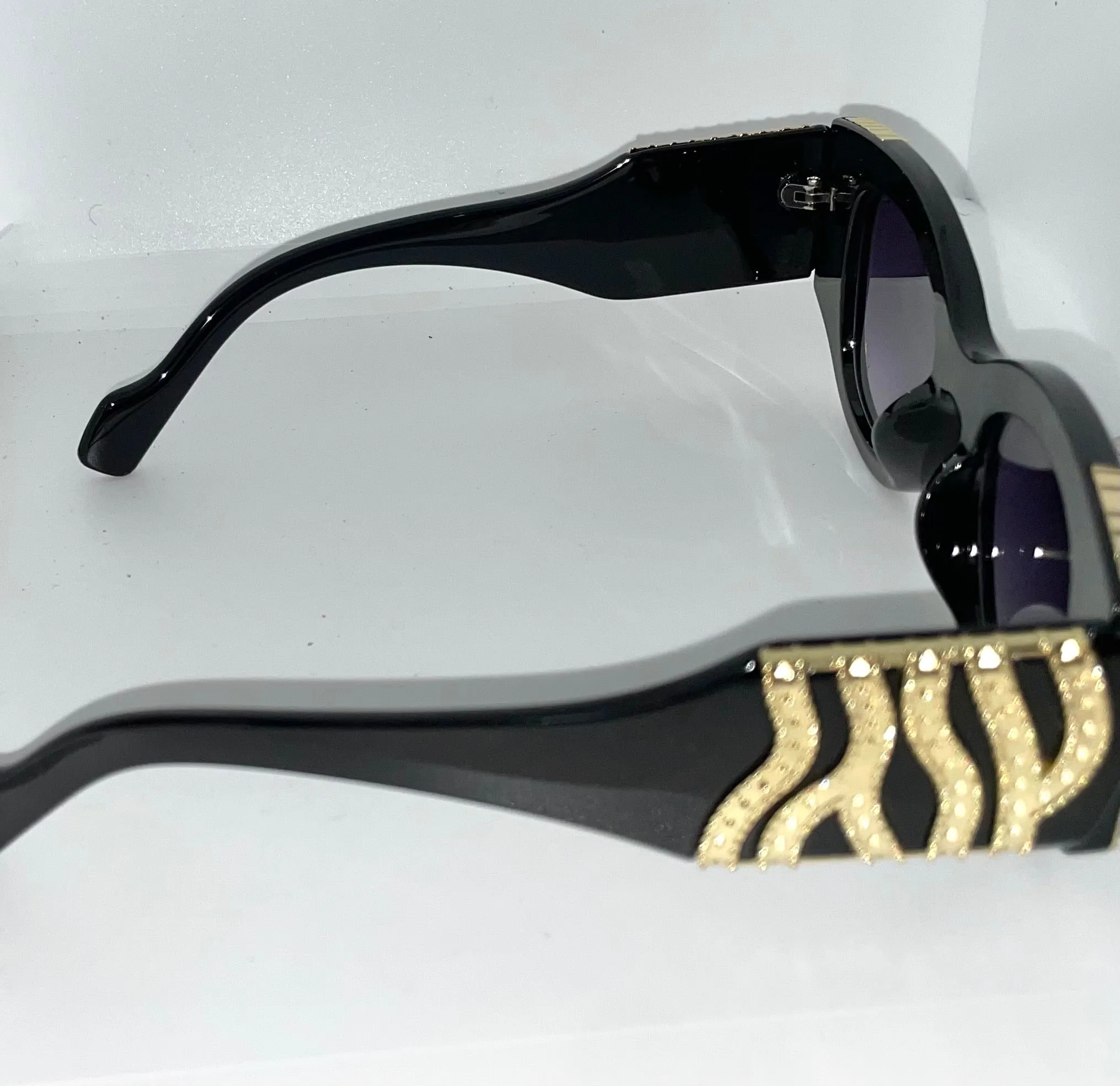 Round Eyewear