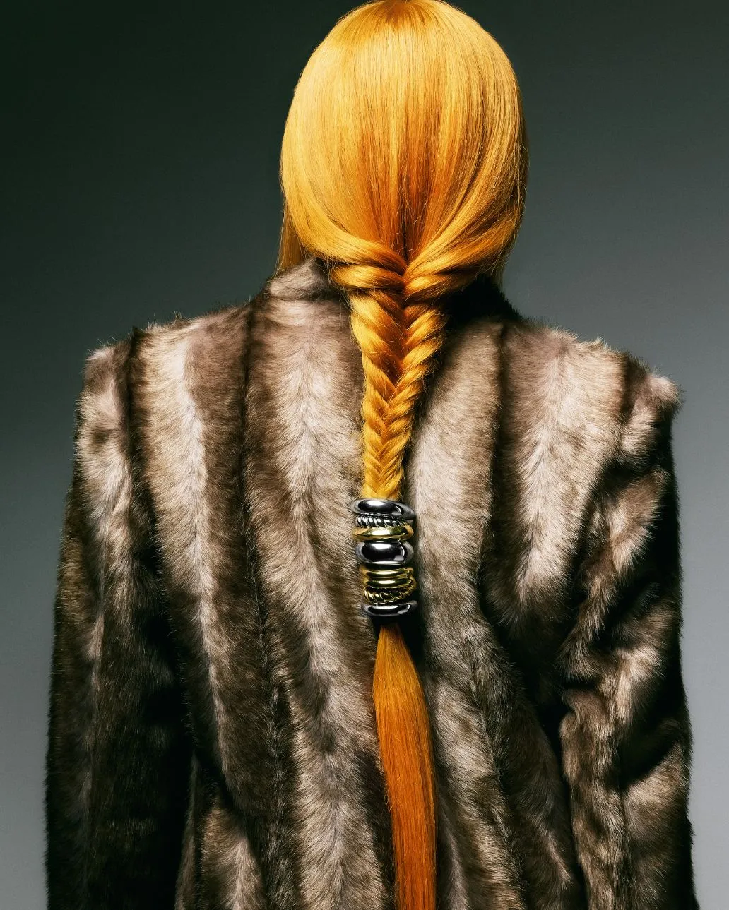 SCULPTED HAIR TIE
