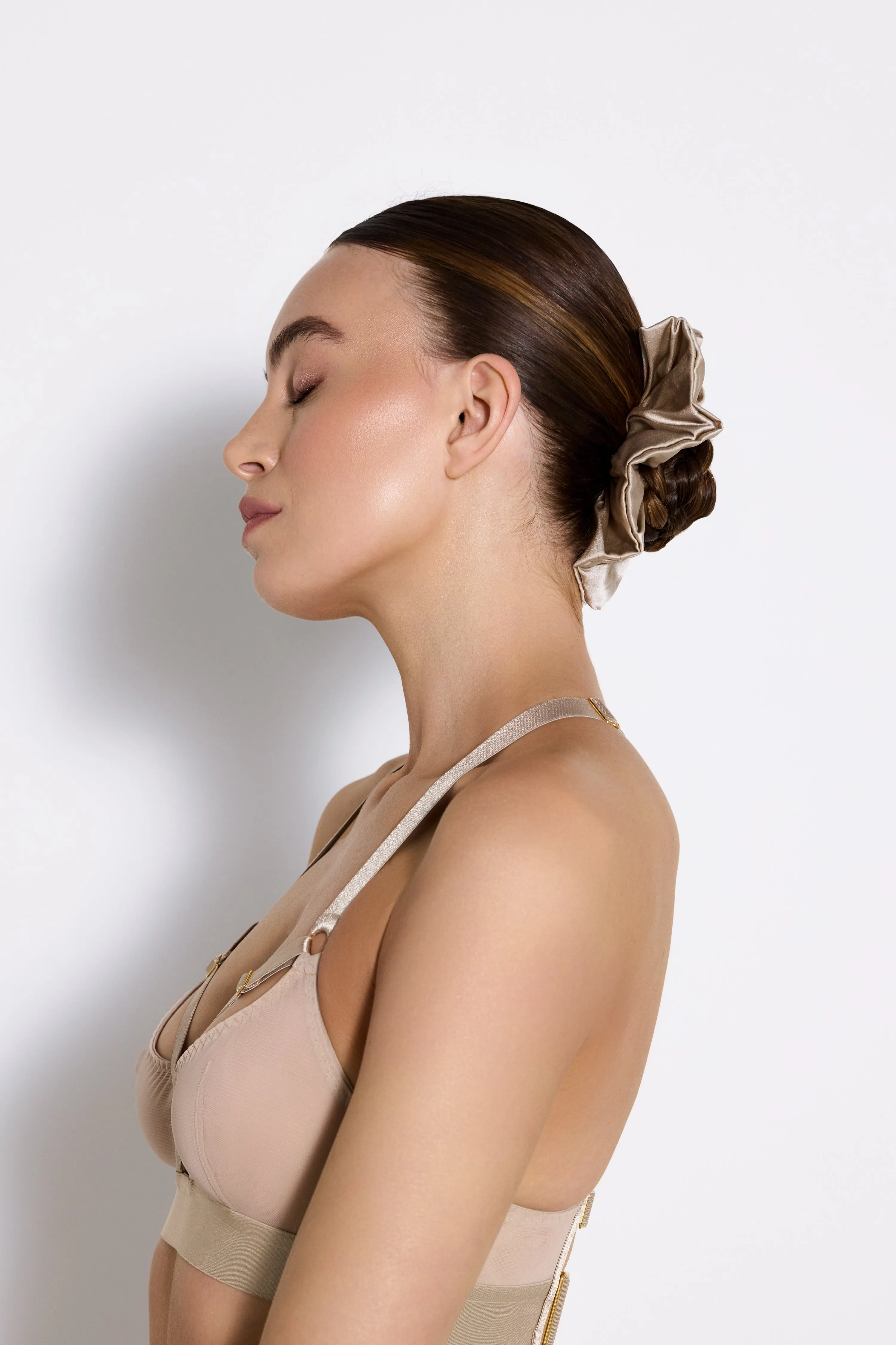 Signature Oversized Scrunchie
