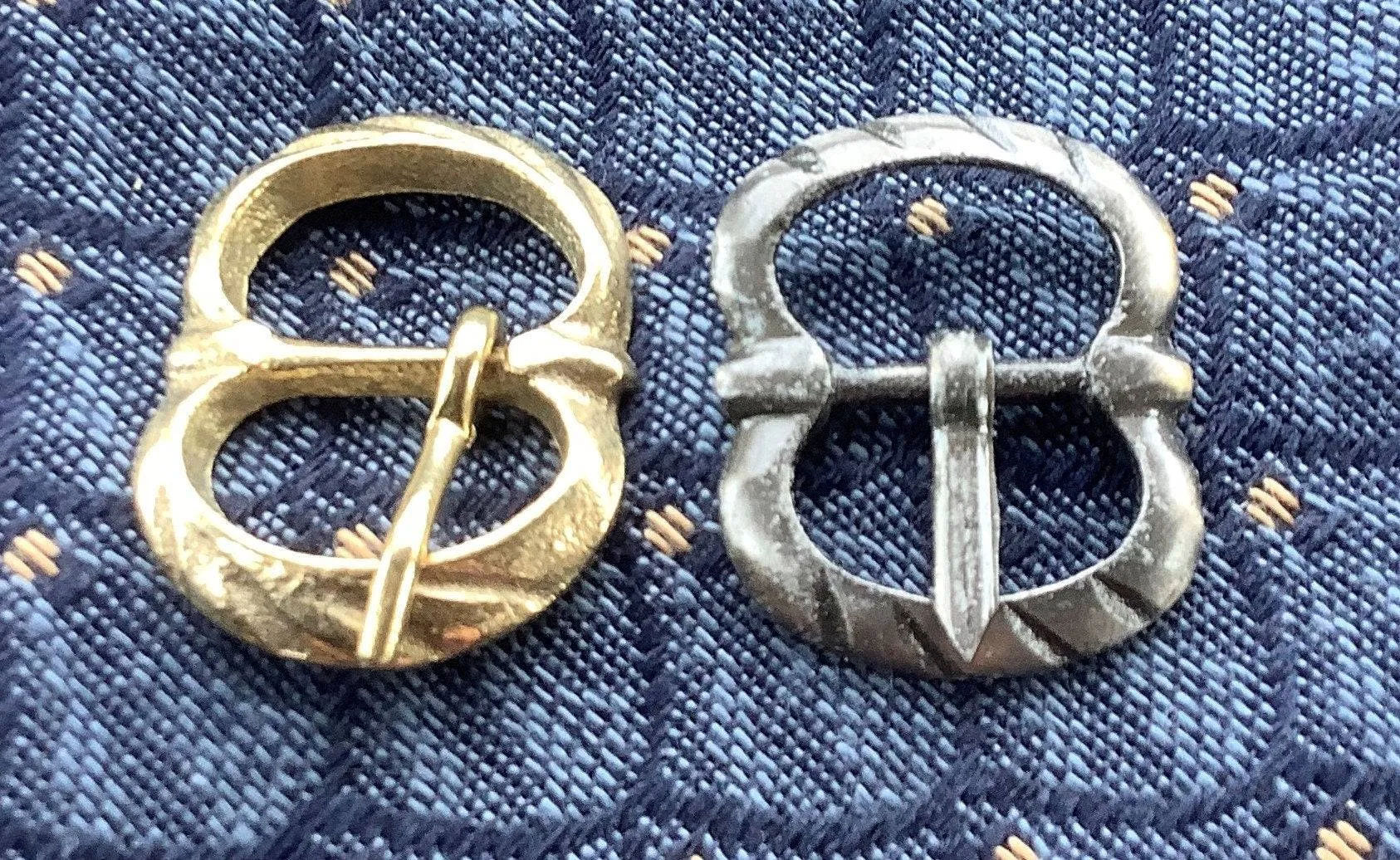 Silver incised small double buckle - (set of 2)