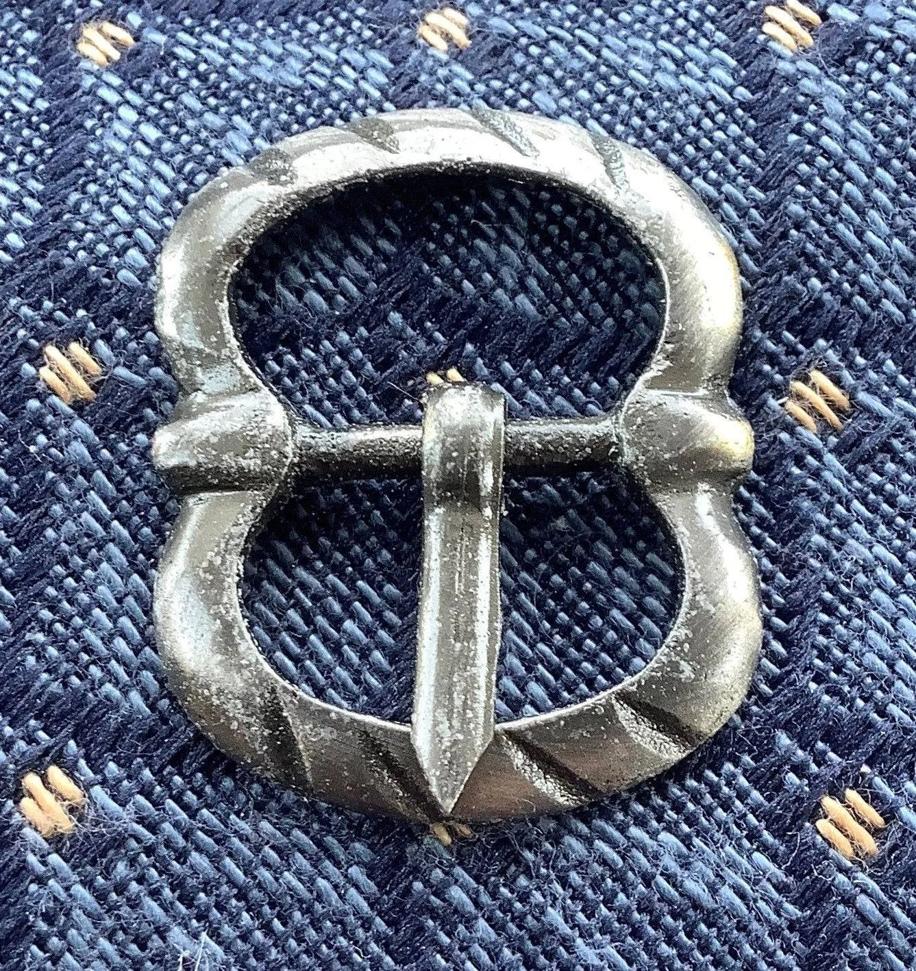 Silver incised small double buckle - (set of 2)