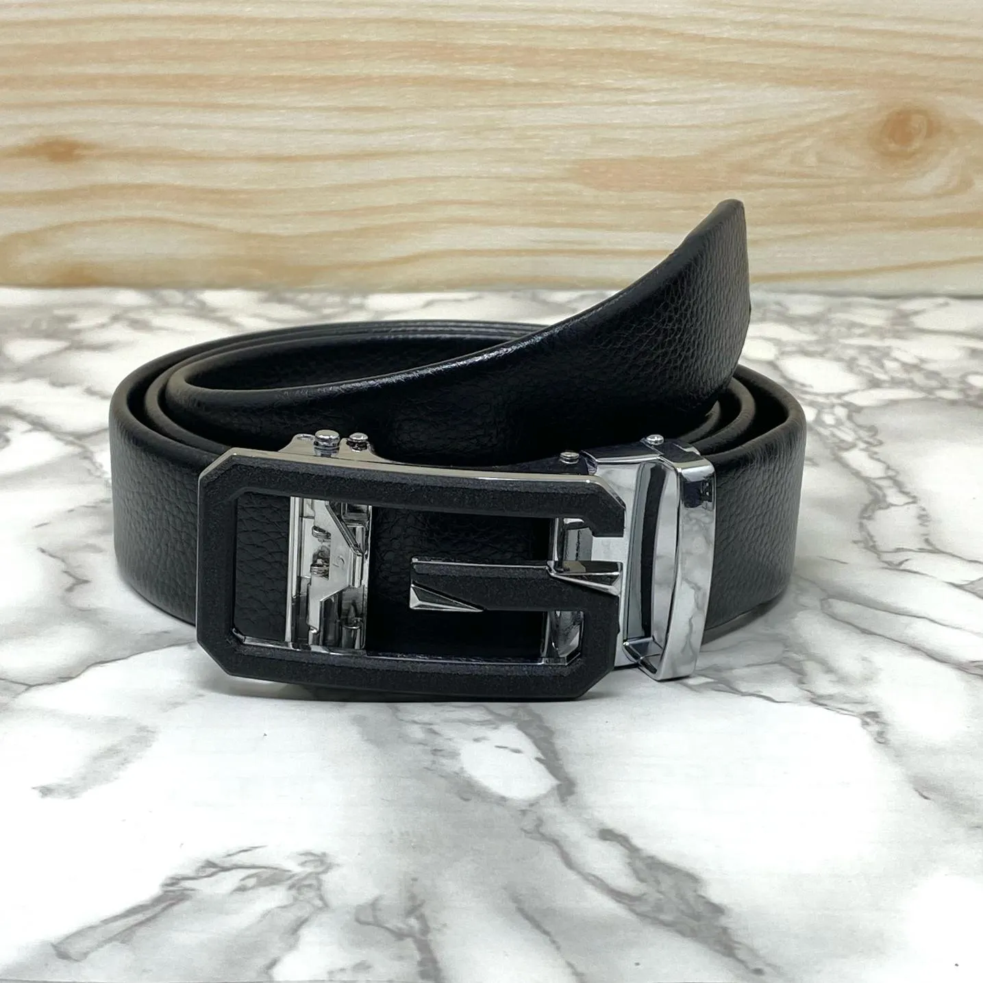 Single G Shape Fashionable Formal Belt For Men-UniqueandClassy