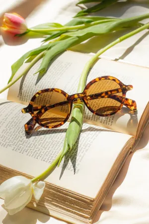 Small Round Rim Retro Look Sunglasses