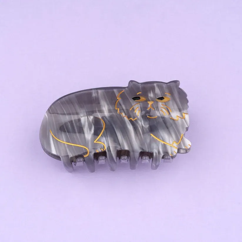 Suzette cat hair claw