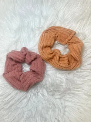 Textured Knit Scrunchie