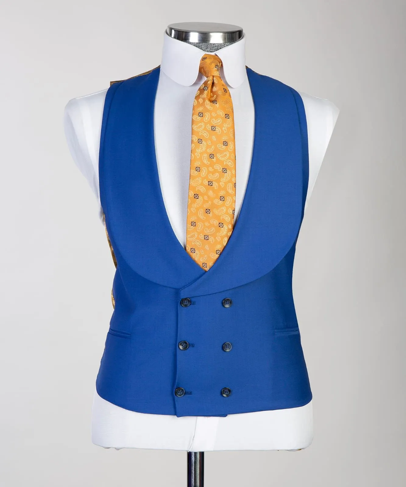 Three-Pieces Suit