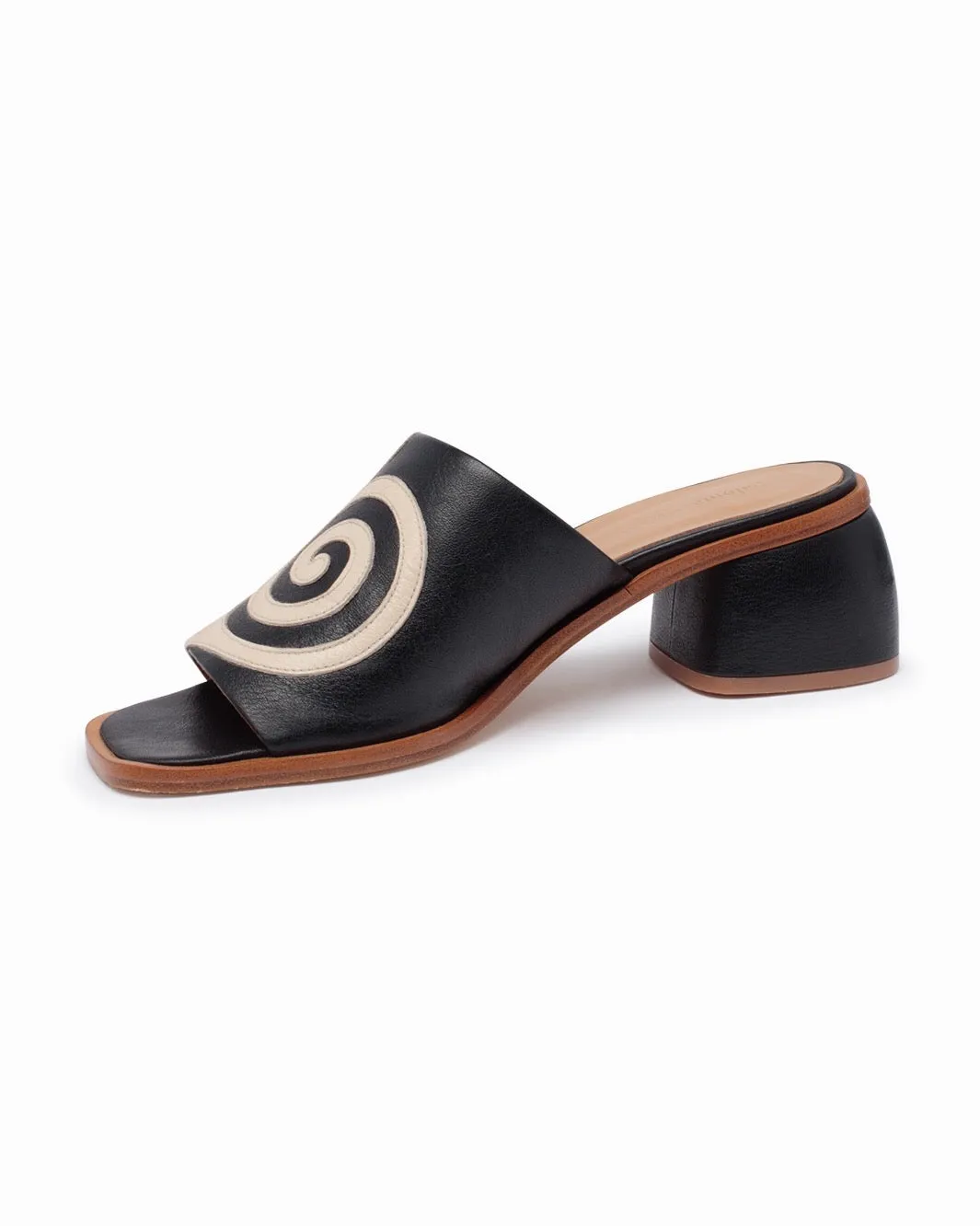 Tornado Heel in Black