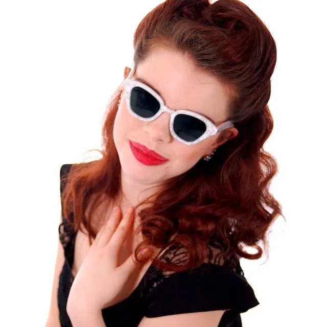 Vintage Cat Eye Sunglasses Ladies 1950s White Sparkle Confetti Lucite Orig.Case