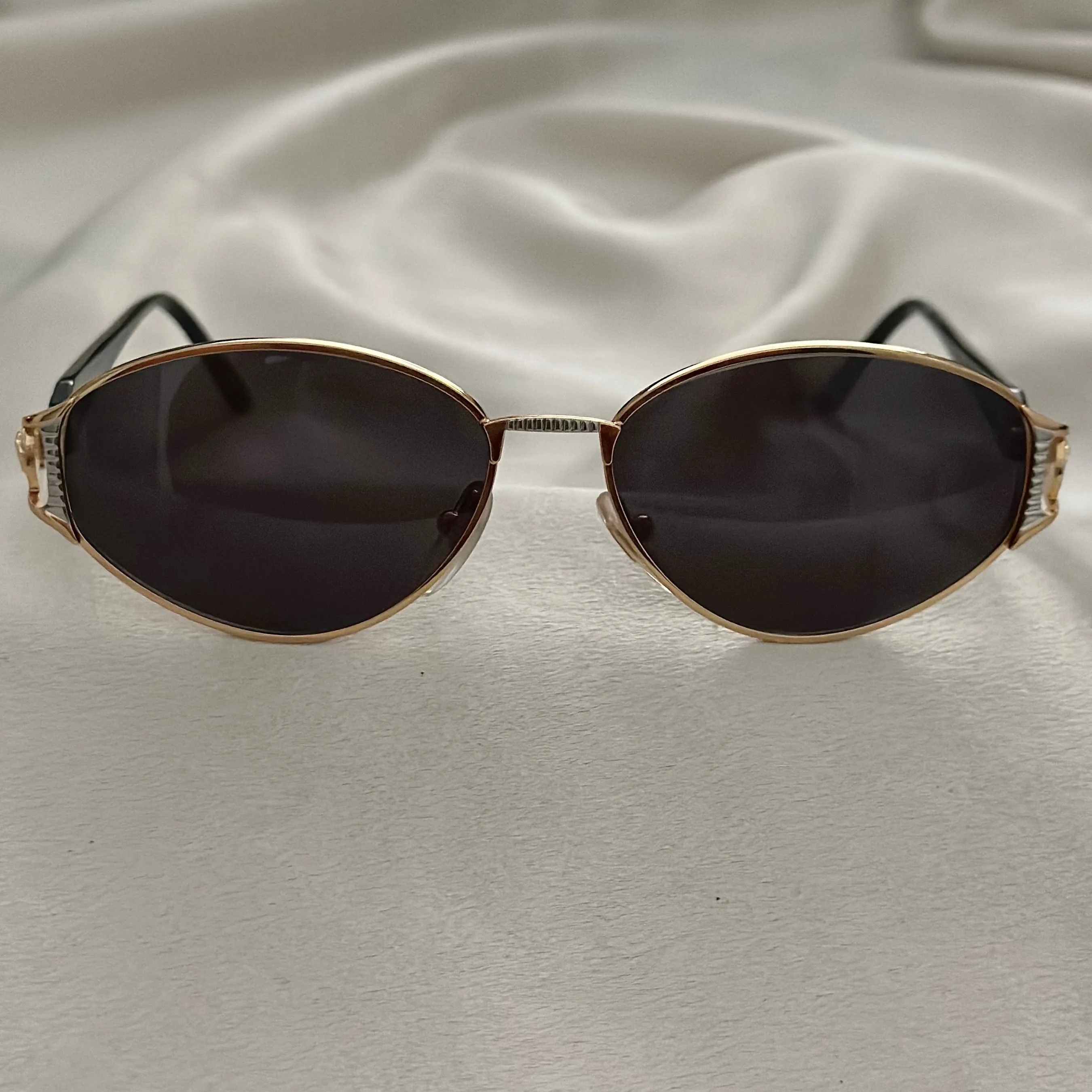 VINTAGE VERSACE SUNGLASSES