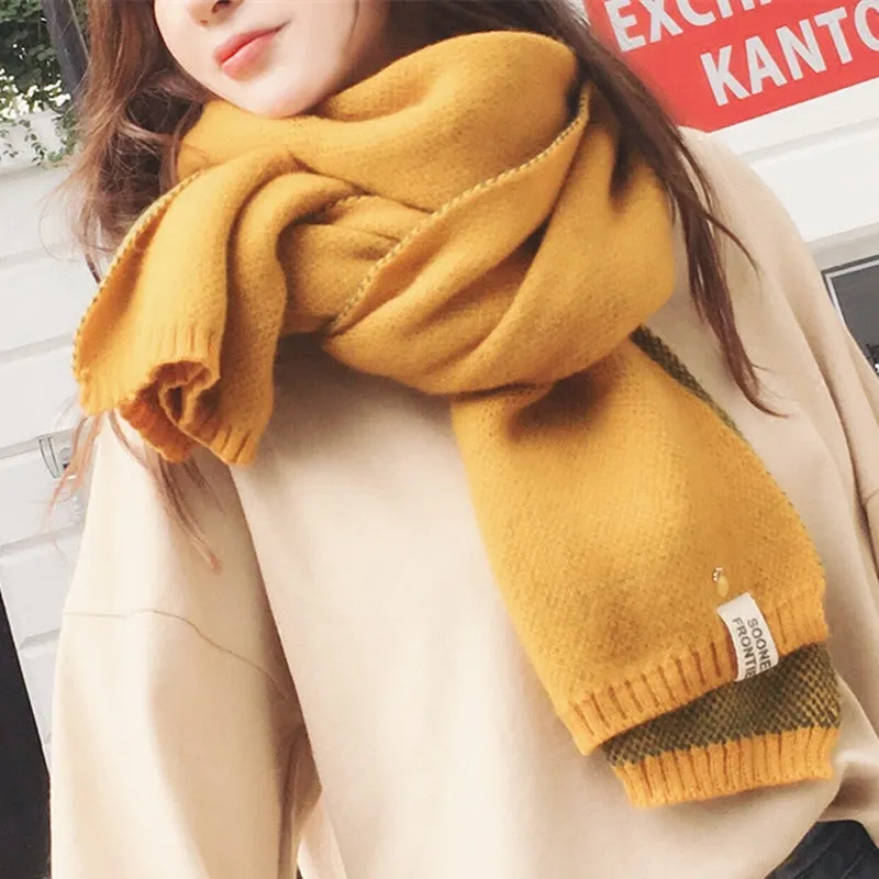 Warm knitted wool scarf KF90054