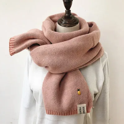 Warm knitted wool scarf KF90054
