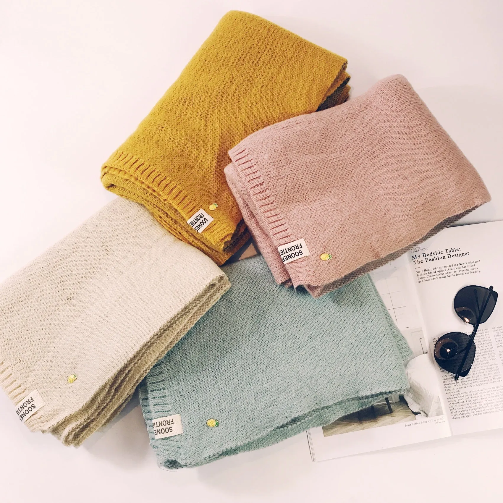 Warm knitted wool scarf KF90054