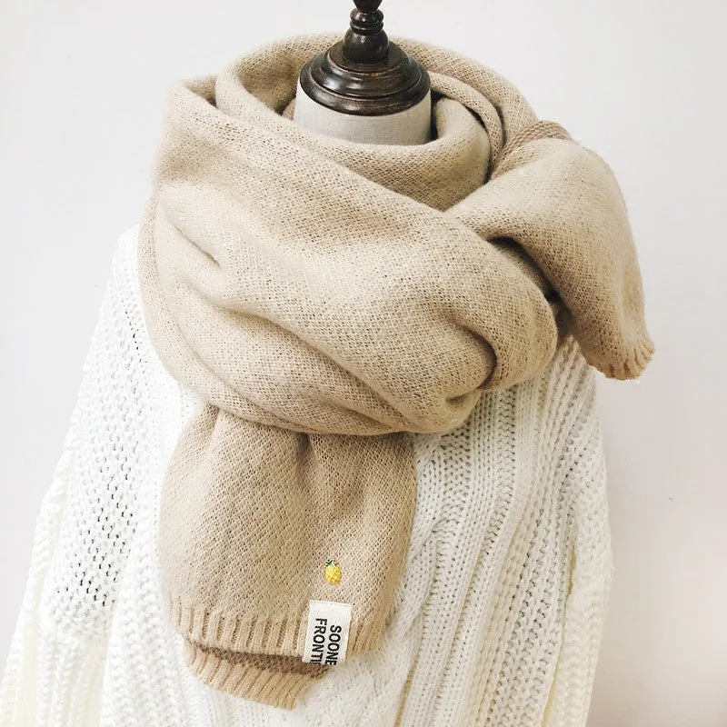 Warm knitted wool scarf KF90054