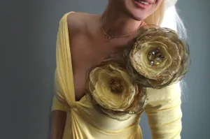 Wild Flower - Gold 2