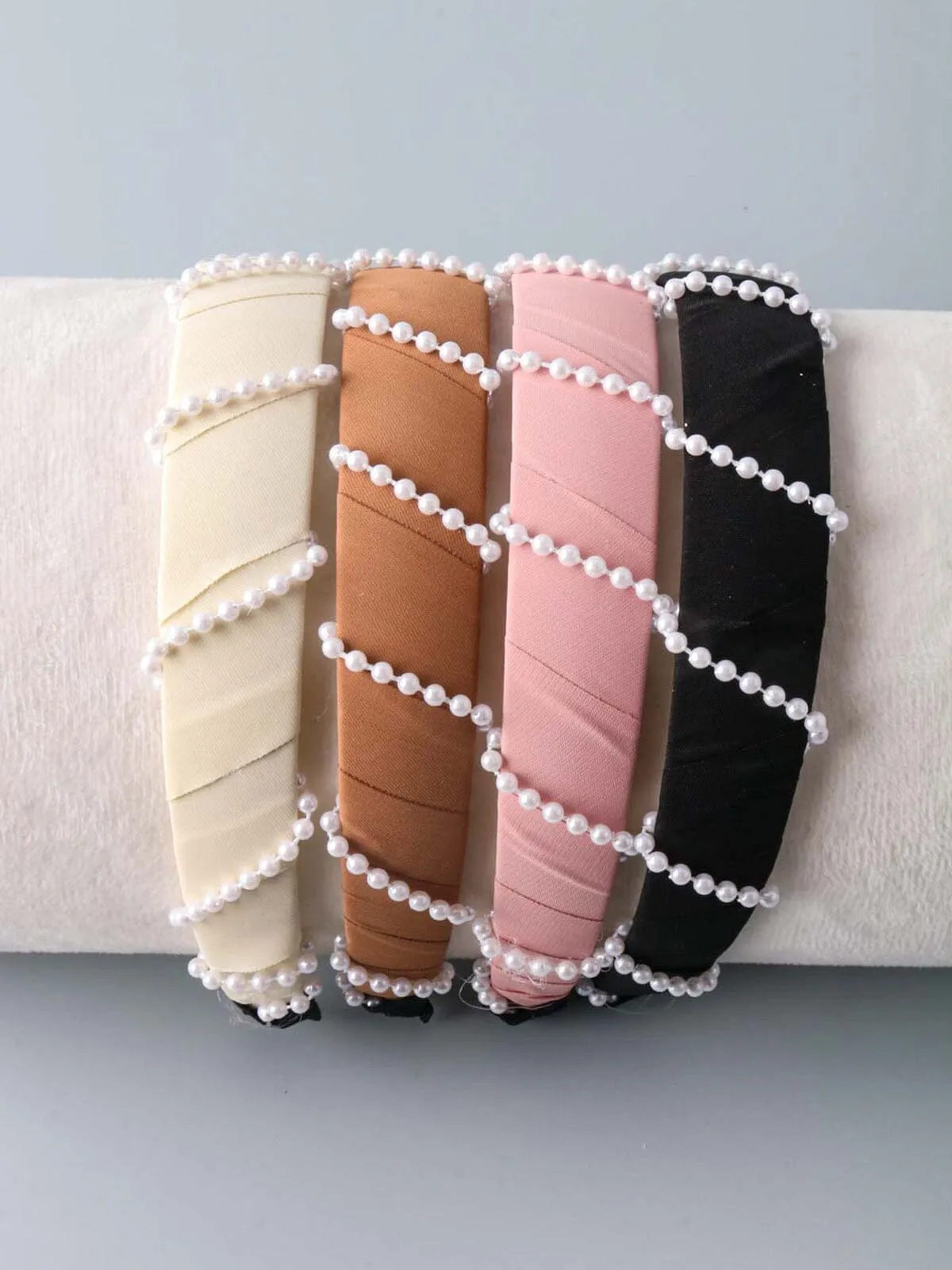 WOMEN'S ASSORTED COLORS PEARL DESIGN HEADBANDS